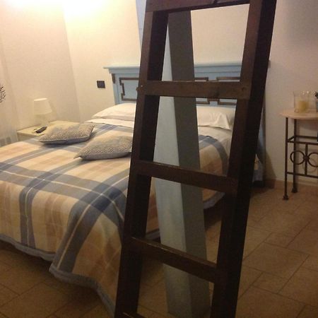 B&B Cheap Holidays Sorso Rum bild