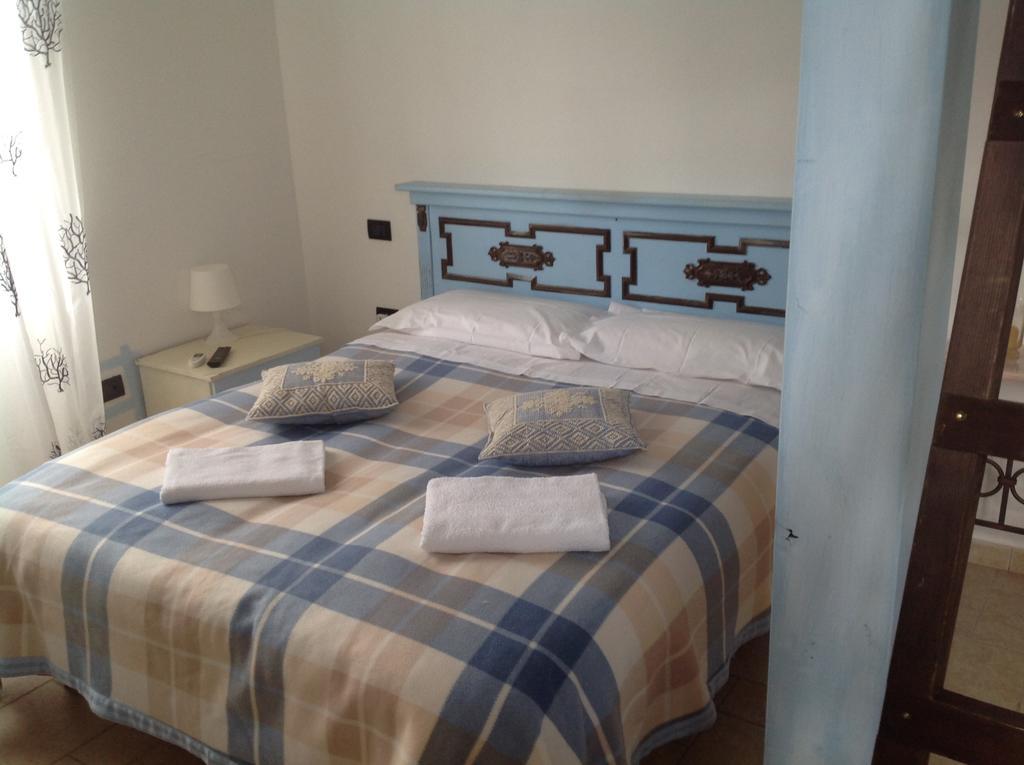 B&B Cheap Holidays Sorso Rum bild